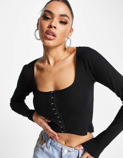 ASOS DESIGN – Ribbad korsett med långa ärmar och krokar och öglor