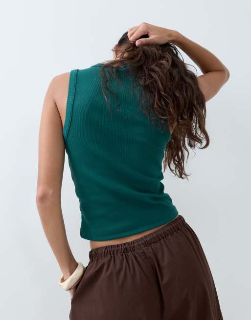 ASOS DESIGN ribbad väst med v-ringning i mörkgrön, 2 av 5