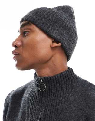 ribbed beanie in charcoal-Gray