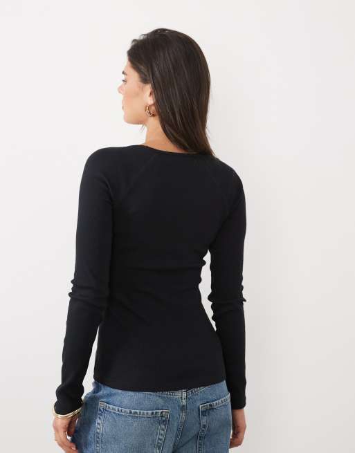 ASOS DESIGN ribbed deep scoop neck long sleeve t-shirt in black, 4 of 4