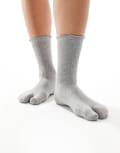 [ASOS DESIGN] ASOS DESIGN ribbed frill trim split-toe socks in grey One Size GREY