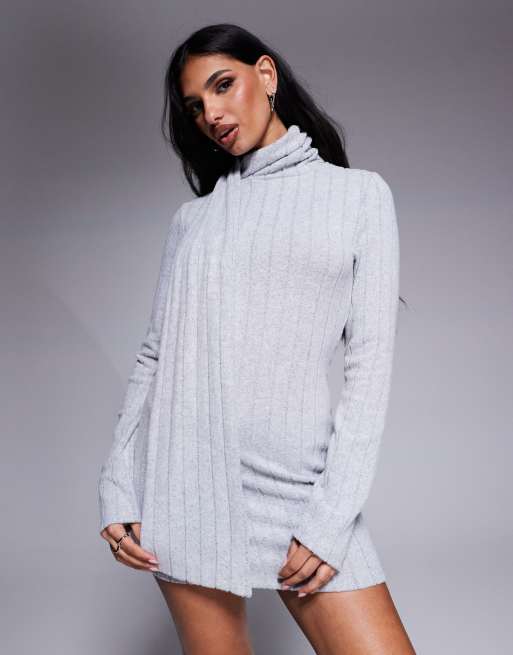 White Turtleneck Sleeve Scarf Outfit White Silk Open Back Dress