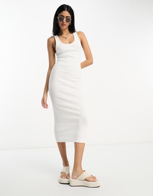 White tank store top dress