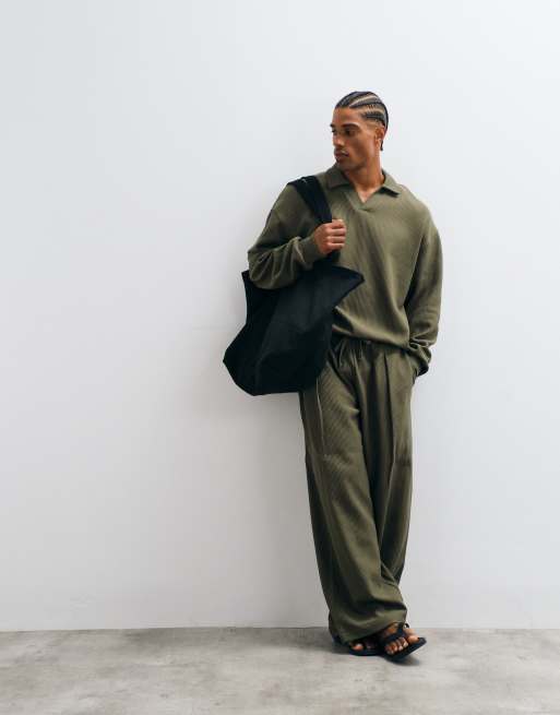 ASOS DESIGN ribbed textured oversized balloon sweatpants in green, 3 of 5