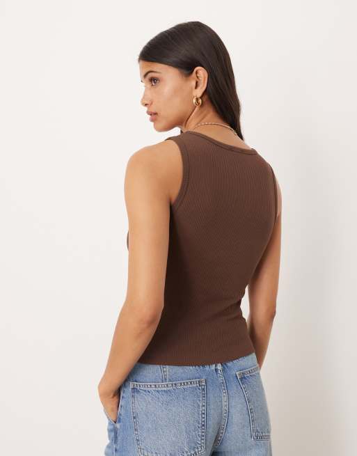 ASOS DESIGN ribbed V neck singlet in chocolate, 4 of 4