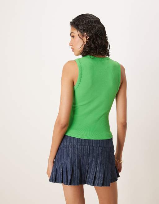 ASOS DESIGN ribbed V neck vest in green, 2 of 4