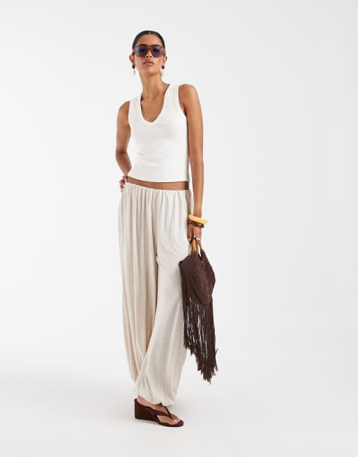 ASOS DESIGN ribbed v neck vest in ivory, 4 of 4