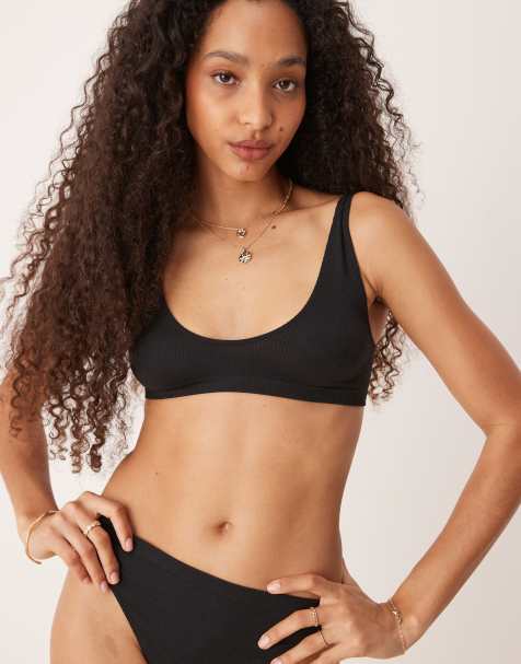 ASOS DESIGN - Ribstrikket sort croptop med dyb rund hals - view 1