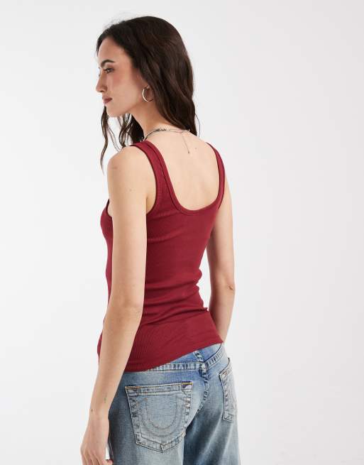 ASOS DESIGN ribstrikket top med dyb rund hals og henley i mørkerød, 4 af 4