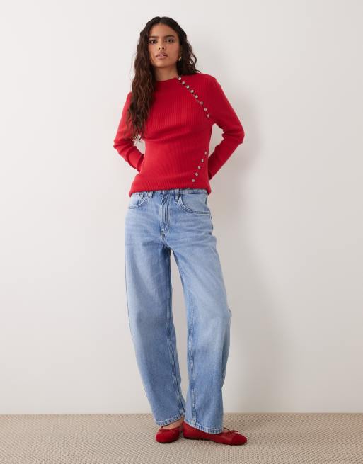 ASOS DESIGN ribstrikket top med knapdetalje og lange ærmer i rød, 2 af 4