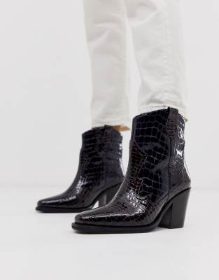 laree pump