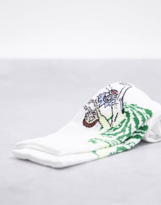 ASOS DESIGN Rick and Morty swirl sports socks in white, 4 of 4