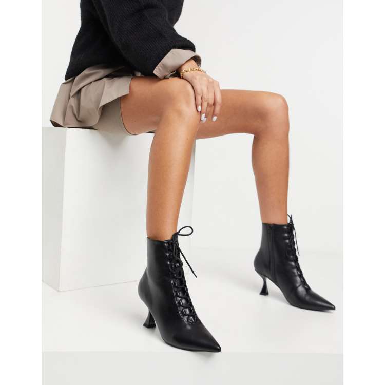 Pointed lace shop up ankle boots