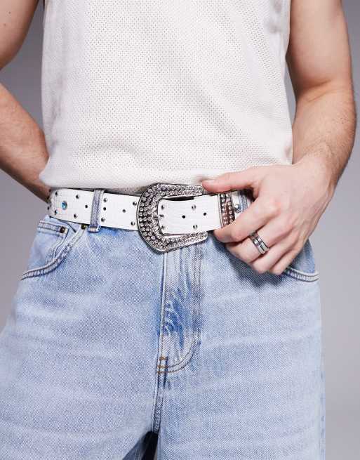 ASOS DESIGN - Riem met studs en siersteentjes in wit