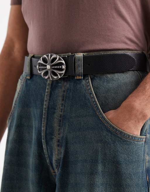 ASOS DESIGN - Riem van imitatieleer met gekruiste gespsluiting in zwart, 2 van 3
