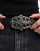 Thumbnail 3 van 4