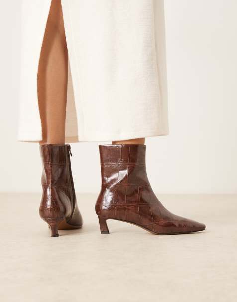 ASOS DESIGN - Riley - Brune ankelstøvler med mellemhøj hæl og krokodillelook - view 1