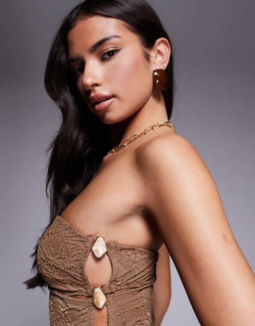 ASOS DESIGN Riley resin sculpting bandeau swimsuit with cut out side in mocha, 3 of 4