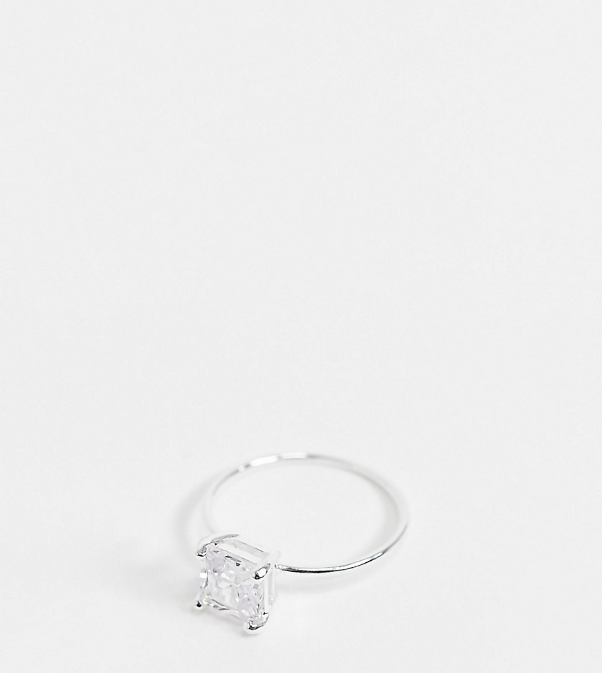 ASOS DESIGN – Ring i sterlingsilver med fyrkantig kristall