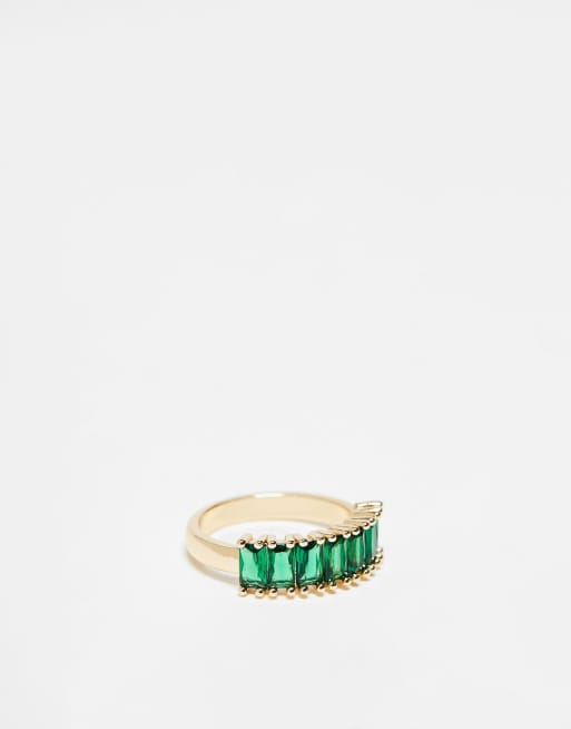 ASOS DESIGN – Ring in Goldoptik mit grünen Zirkonia-Schmucksteinen im Baguette-Schliff