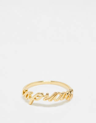 Thumbnail - ASOS DESIGN - Ring mit 14-Karat-Vergoldung, „Capricorn"-Sternzeichenschriftzug und Geschenkbeutel-Goldfarben
