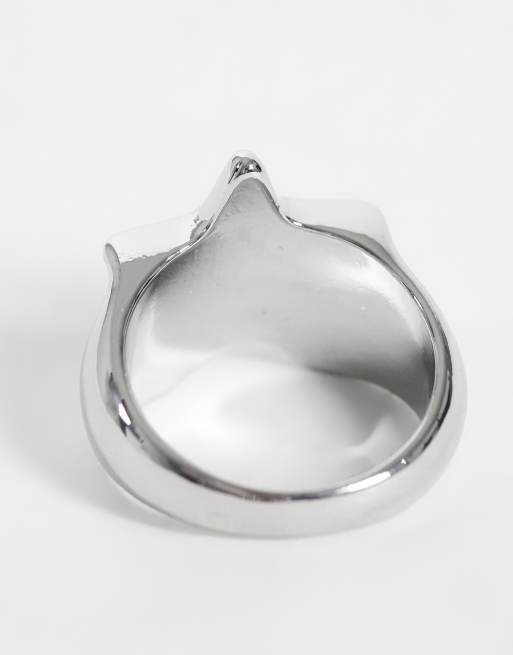 ASOS DESIGN Ring mit Stern-Design in geschmolzener Silberoptik, 2 von 3