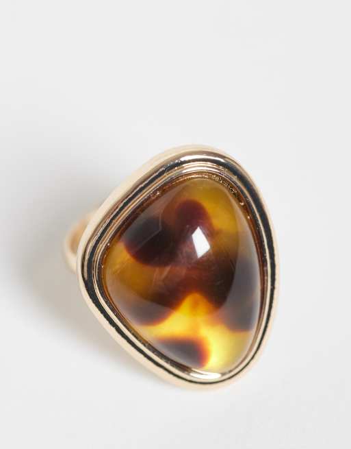 ASOS DESIGN ring with animal-print stone in gold, 3 of 3