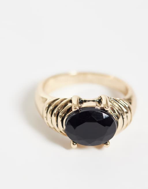 ASOS DESIGN Ring with black stone set in gold tone, 3 of 3