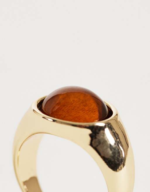 ASOS DESIGN Ring with oval amber stone set in gold tone, 4 of 4