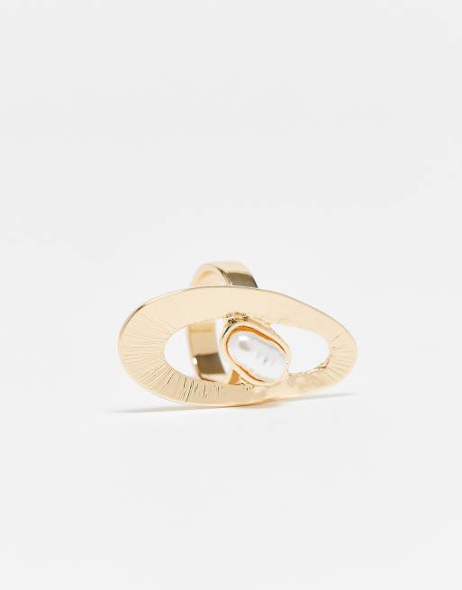 ASOS DESIGN ring with oval and faux pearl detail in gold tone, 3 of 3