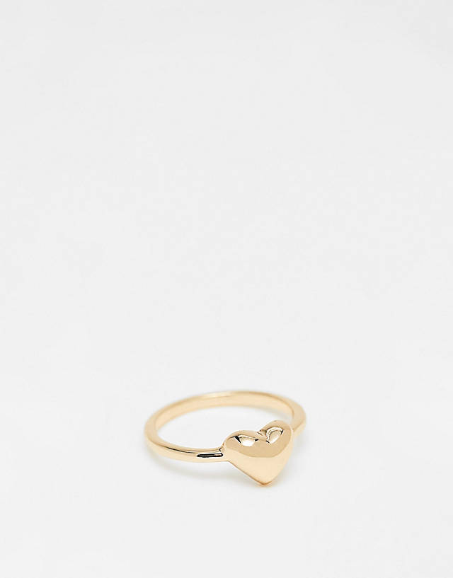 ASOS DESIGN - ring with puff heart in gold tone