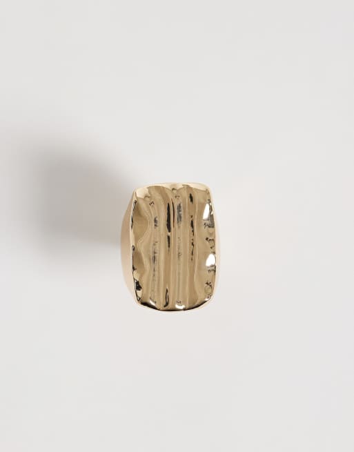 ASOS DESIGN ring with statement molten square in gold tone, 4 of 4