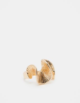  ASOS DESIGN ring with textured ruffle design in gold tone