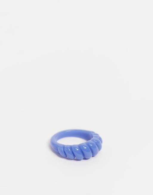 DESIGN ring with twist blue | ASOS