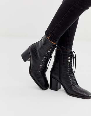 square toe tie up boots