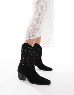 Roan western heeled boots with stones in black