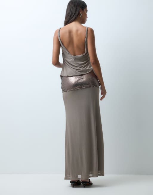 ASOS DESIGN robe à sequins à épaule torsadée et empiècements bas sur les hanches kaki, 3 de 5