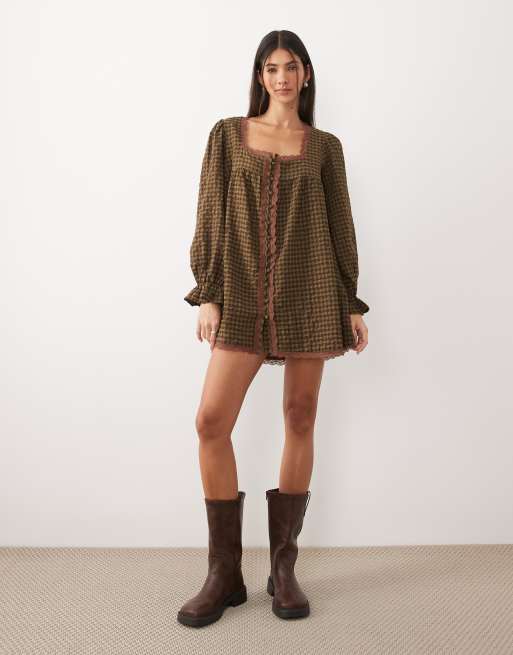 ASOS DESIGN - Robe babydoll courte à carreaux avec bords en dentelle effet brossé - Olive, 2 de 4