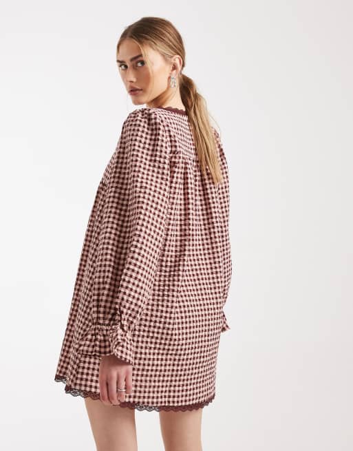 ASOS DESIGN - Robe babydoll courte effet brossé à carreaux et bordures dentelle - Rose, 4 de 4