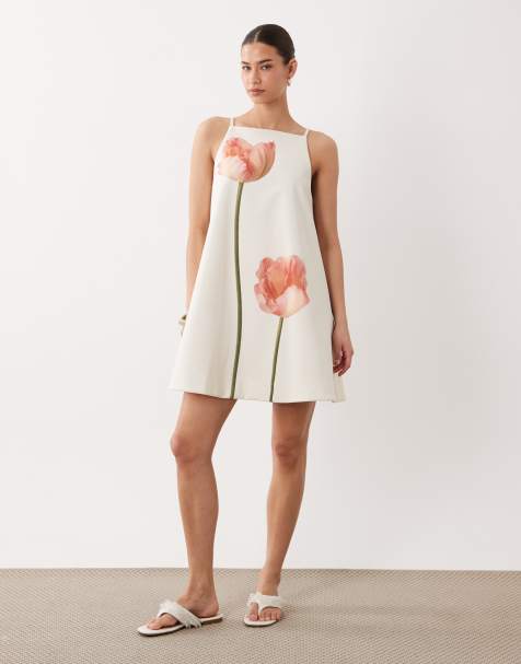 ASOS DESIGN - Robe babydoll courte structurée à fleurs - view 1