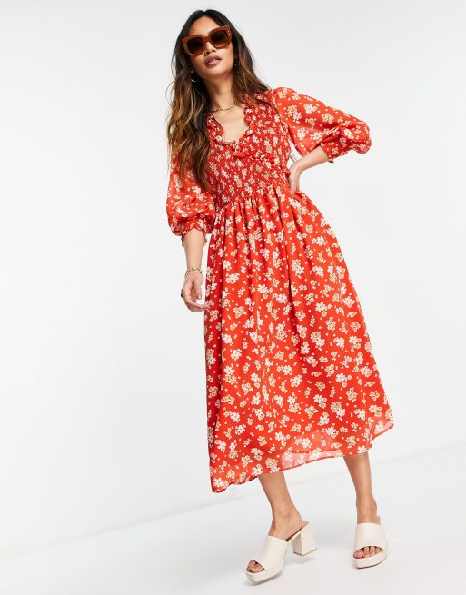 ASOS DESIGN - Robe babydoll mi-longue à fleurs avec poignets froncés - Rouge profond