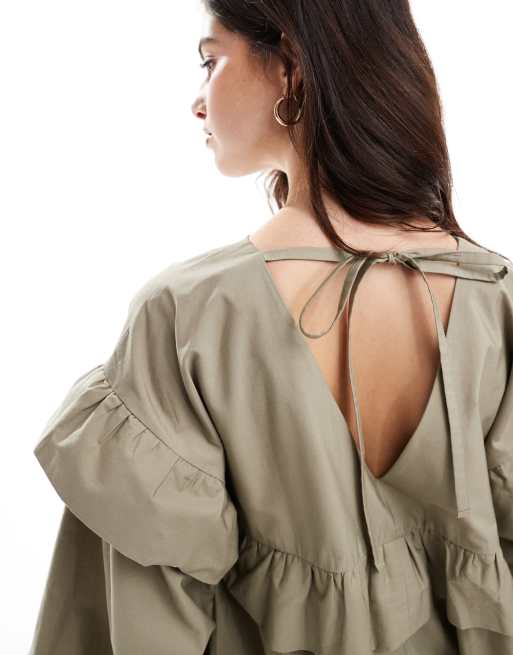 ASOS DESIGN - Robe babydoll mi-longue à volants coupe ample à manches oversize - Noix de cajou grillées, 3 de 4