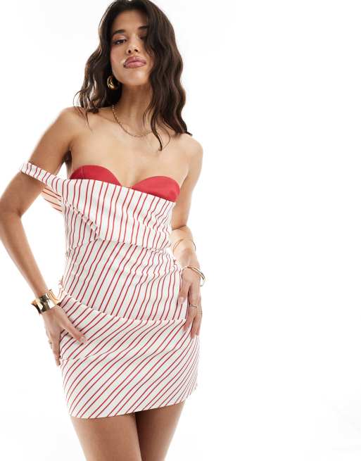 ASOS DESIGN - Robe bandeau courte et rayée avec soutien-gorge apparent - Rouge et blanc