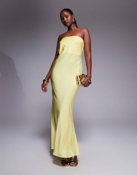 ASOS DESIGN - Robe bandeau longue coupe trapèze en satin avec nœud dans le dos - Babeurre - view 1