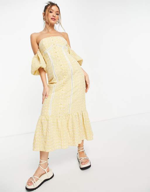 ASOS DESIGN - Robe boutonnée mi-longue à épaules dénudées en broderie anglaise - Jaune vichy