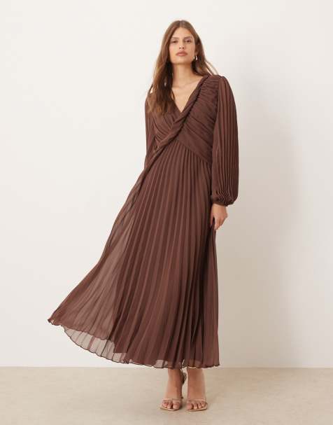 ASOS DESIGN - Robe cache-cœur mi-longue torsadée sur le devant en tissu plissé - Chocolat - view 1