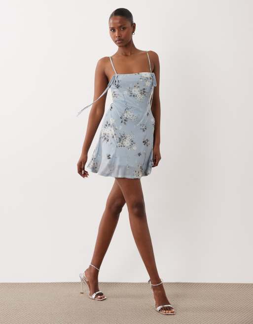 ASOS DESIGN - Robe caraco courte à encolure carrée en mousseline stretch avec doublure - Bleu fleuri, 2 de 4