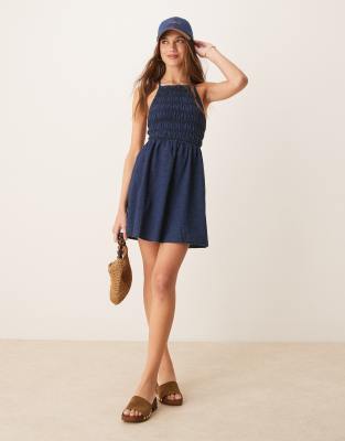 Robe caraco courte babydoll en jean doux avec buste froncé - Encre délavé-Bleu 46