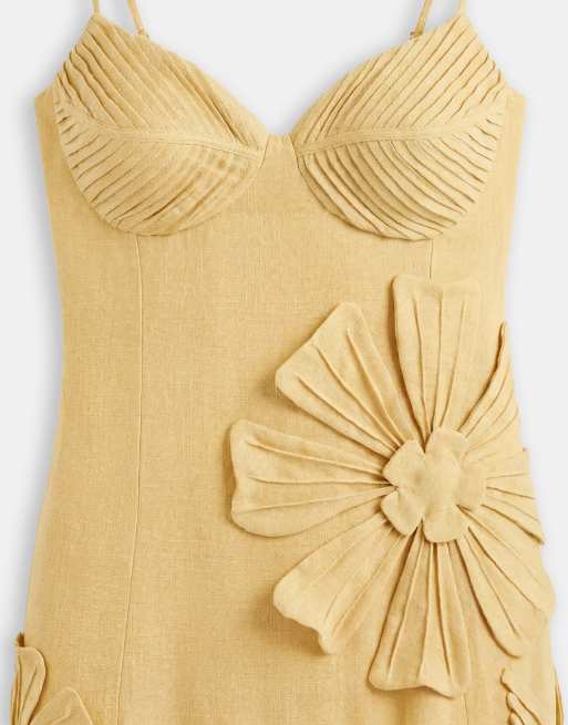 ASOS DESIGN - Robe caraco longue avec appliqué floral et plis sur le buste - Jaune, 7 de 7