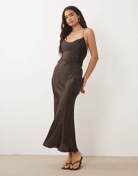 ASOS DESIGN - Robe caraco mi-longue drapée à franges - Chocolat - view 1